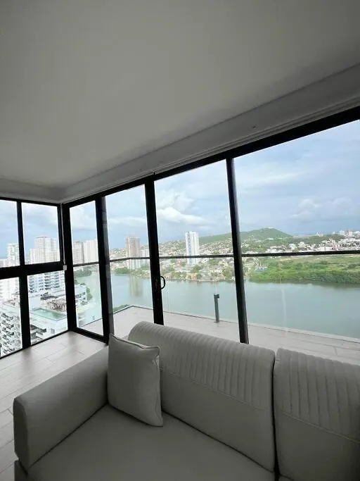 New Luxury Apartment In Cartagena